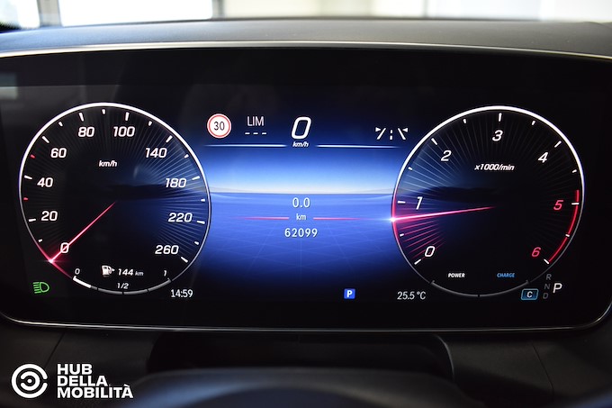 MERCEDES-BENZ GLC 300 d 4Matic Mild Hybrid AMG Premium